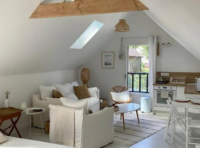 Studio Cosy Avec Coin Jardin